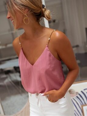 Easy Clothes Old Pink Lacy Top Size Medium! NWT